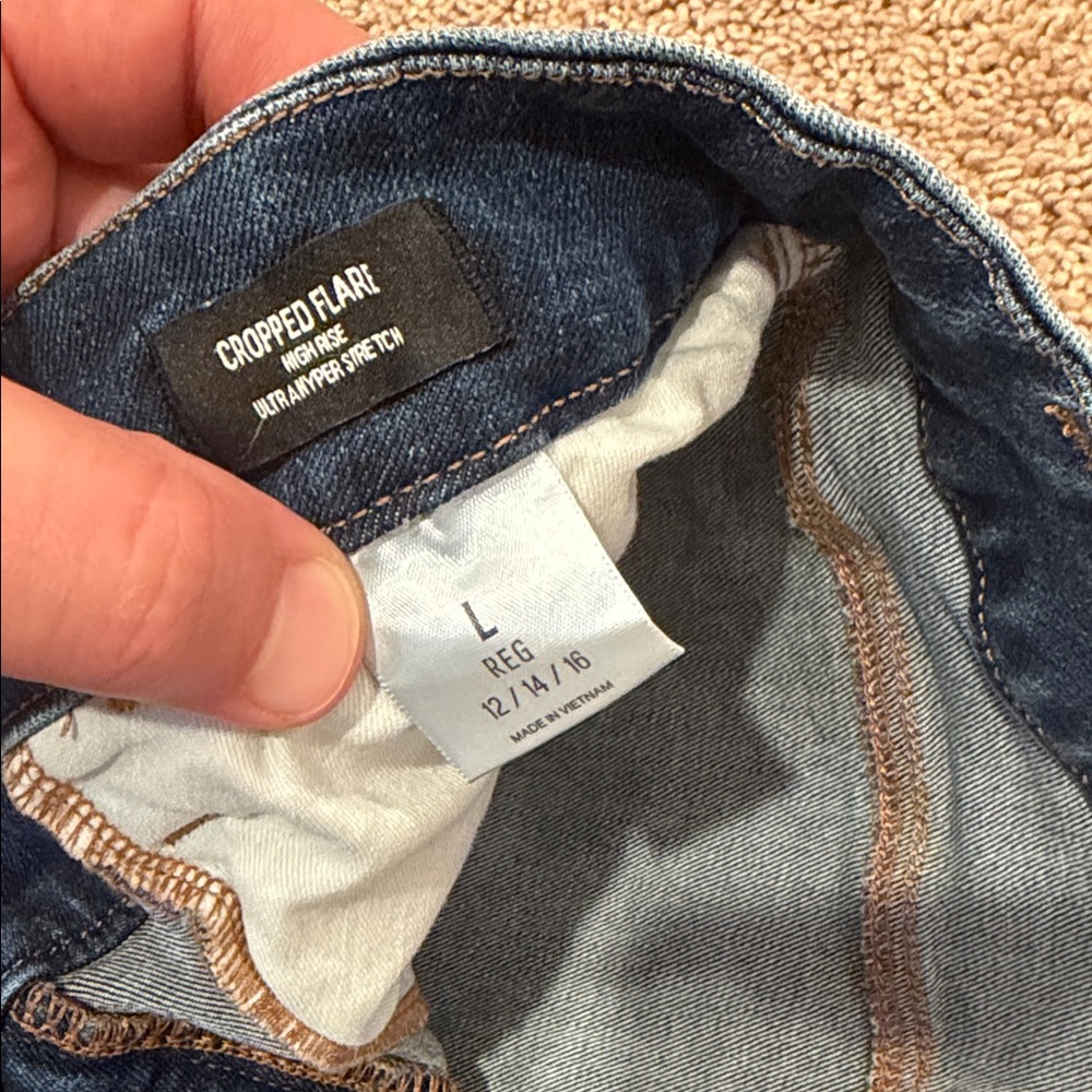 Express Women's Straight Leg Jeans in Dark Blue - Picture 3 of 3